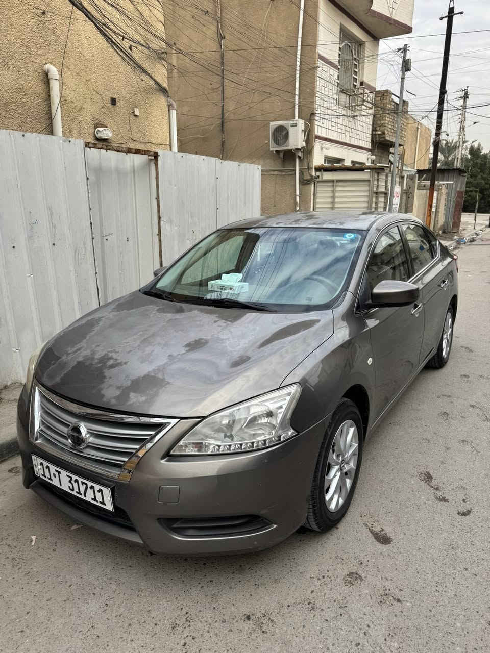 السلام عليكم 
سياره نيسان سنترا 2016 خليجي
مكفوله ما عدى الجراد الموجود بصور 
سياره نظيفه حلوه 
السعر /112$
للستفسار/***********
مكان /بغداد الجديده
