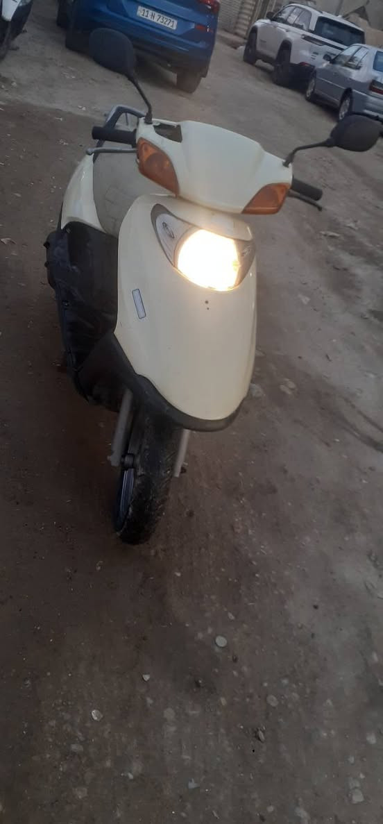 سلام عليكم دراجه سبيسي ياباني سلف هندر كهرباته كله شغاله مكينه ناعمه شلع معدل دراجه بلاديه أوراقها كامله مكاني غزاليه سعر ٣٥٠ شراي يخابره ***********
