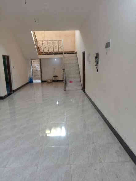 ....بسم الله الرحمن الرحيم....
متوفر بيت طابقين الفلوجه .منطقة ل18
المساحه 250م واجهه 12ونص ونزال 20 وشارع 10 م 
البيت مكون من 4غرف نوم واستقبال ومطبخ وصاله
نافذ من شارع 20 وقريب من شارع 40 الرئيسي
البناء بلوك
طابو صرف 
السعر 135 وقابل للتفاوض
للتواصل والاستفسار اكثر ع الارقام التاليه واتس اب 
***********
***********
كذالك زوروا مكتبنا مكتب الرمال للعقار .الفلوجه .شارع 60 مجمع عقارات الفلوجه
