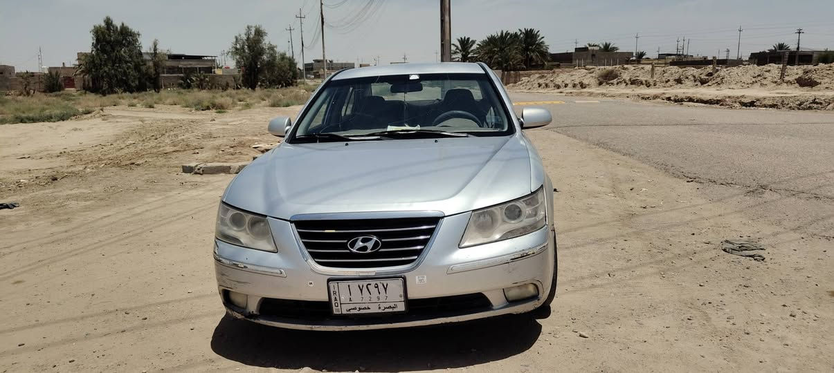 2009 سنويه صاقطه بأسمنه سياره مرل جناي بيه ملاحضات بصيطه رقمها بصره السعر 90وبي مجال حك الجيه مكان بصره قرنه *********** رقم صاحب السياره اني مكلف بالنشر
