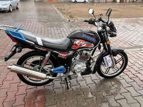 للبيع هيوشه موديل 2024 
منفيس فقط 
بعده زيرو فول نضافه 
السعر مليون و ٥٠ الف 
العنوان رمادي تاميم 
***********
