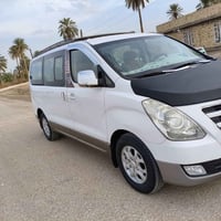 تتوفر استاركسات 2009 مفتوح عدد3 سيارات جاهزات من كلشي وخير من الله مال...