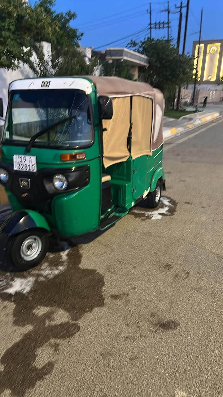 موديل ٢١ نظيف جدا. رقم كربلاء بسمي رقم انكليزي هزه جديده مكان بعقوبه  بدون صبغ جاهزه من كلشي الي يدور نظيف ومناسب يتصل ويدلل  السعر ٧٨٠٠

***********

