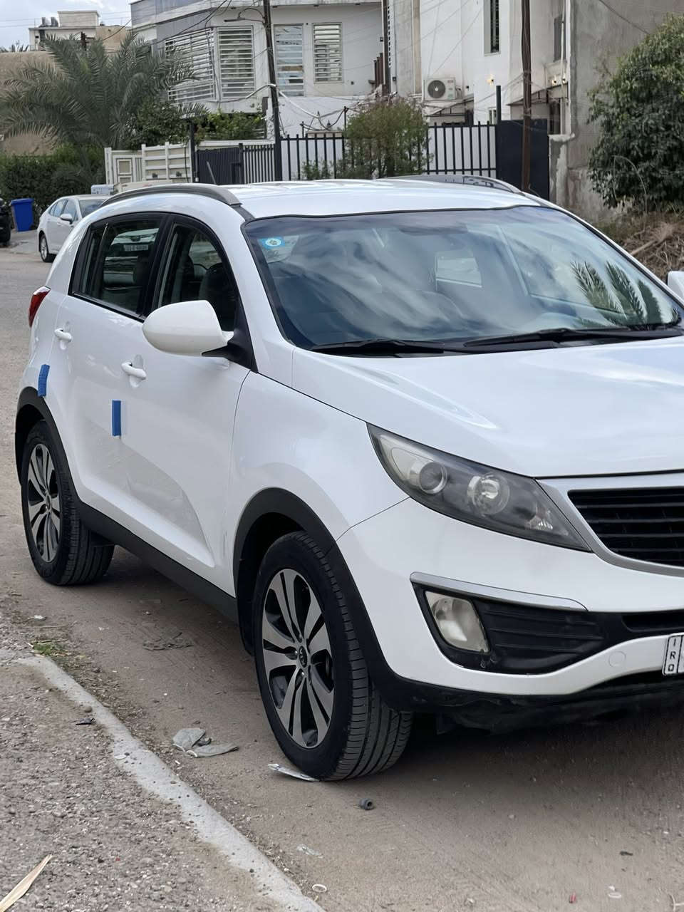 السلام عليكم
كيا سبورتج ( خـليـجـي ) موديل 2012 
رقم بغداد نكليزي مميز  باسمي هزه وفحص جديد 
ماشيه 165 km حقيقي 
محرك 2000 دوش  4 حساسات 

**السياره مكفوله من الصبغ والتبديل والفتح والكارت 
** فقط بارد بلجاملغ الي بصف السايق وبلجنطه ... 
**مكفوله من حالوب ومن جراد بلصبغ ومن تكشير بلصبغ 

سياره جاهزه من صدر تايرات باتري دسكات 
مبولشه وجاهزه حتى دهن مبدله جديد برغي مابيها نقص 
...(ملاحضه عندي سونار مسوي قبل سبوع يم المنلاوي  ) 
السعر 148 ومجال 
متواجد واتساب وخاص ***********
مكاني بغداد
