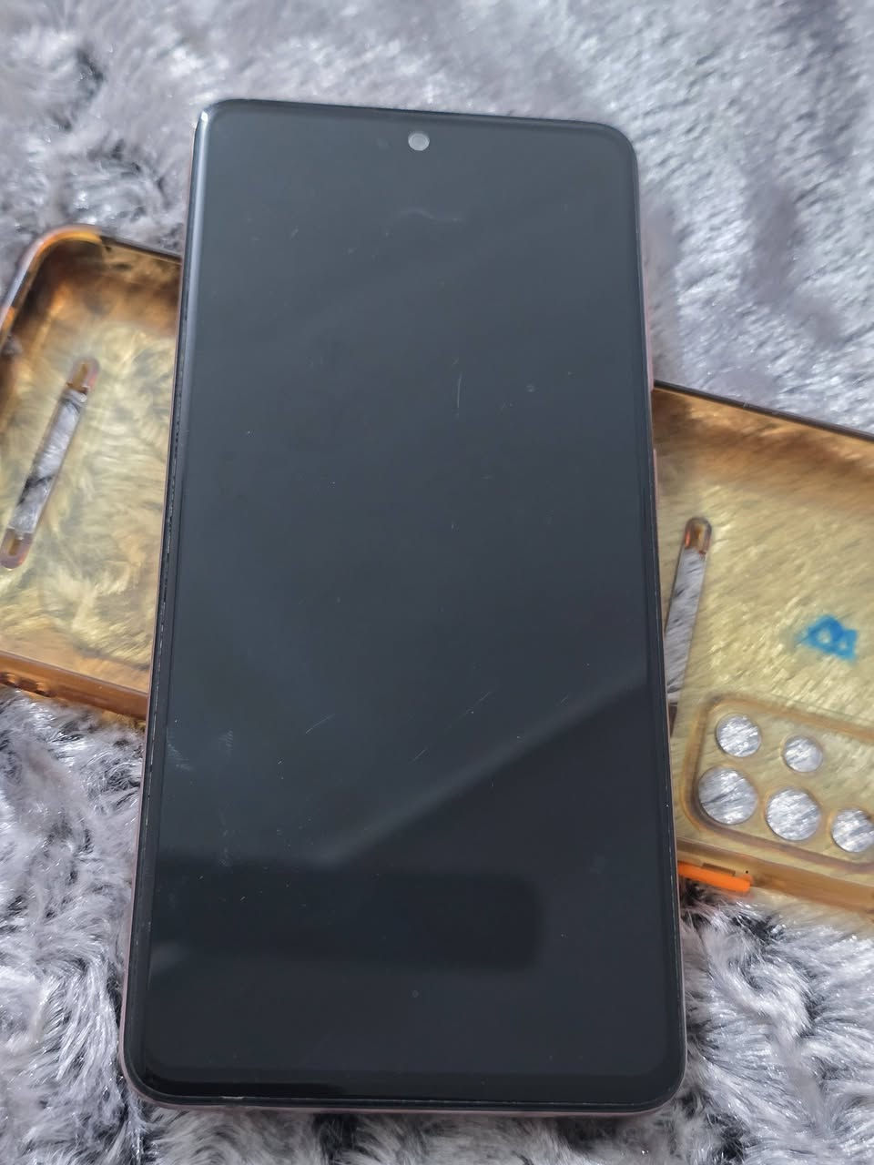 السلام عليكم جهاز اي 51 النظافه 90% الذاكره 128 والعشوائيه 6 الجهاز كل شيء بيه شغال ما مفتوح ابد للبيع السعر 90 بمجال مكان الناصرية مركز


**إذا كنت صاحب هذا الإعلان وتريد حذفه لأي سبب، رجاءا أرسل رسالة إلى الدعم الفني**