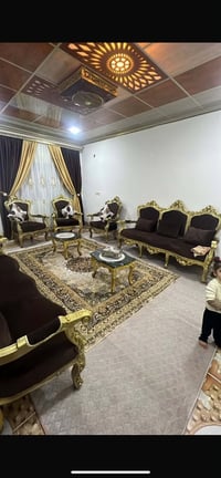 قنفات • ملكي