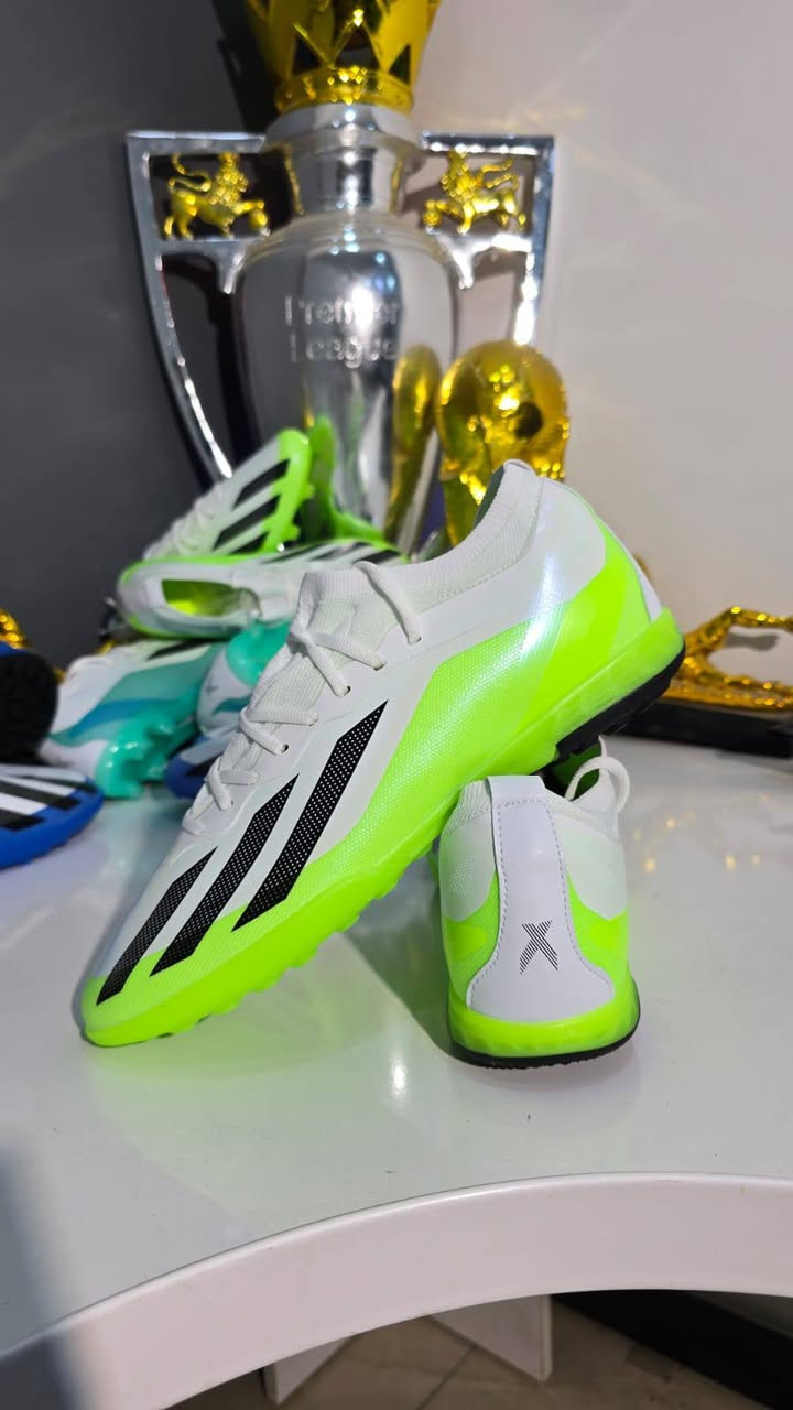 زبائننا الكرام
حذاء اكس المحبب قاعده جلاتين اصلي 
القياسات من 40الى 44
للحجز والاستفسار يرجى مراسلة الصفحة ♥️


**إذا كنت صاحب هذا الإعلان وتريد حذفه لأي سبب، رجاءا أرسل رسالة إلى الدعم الفني**