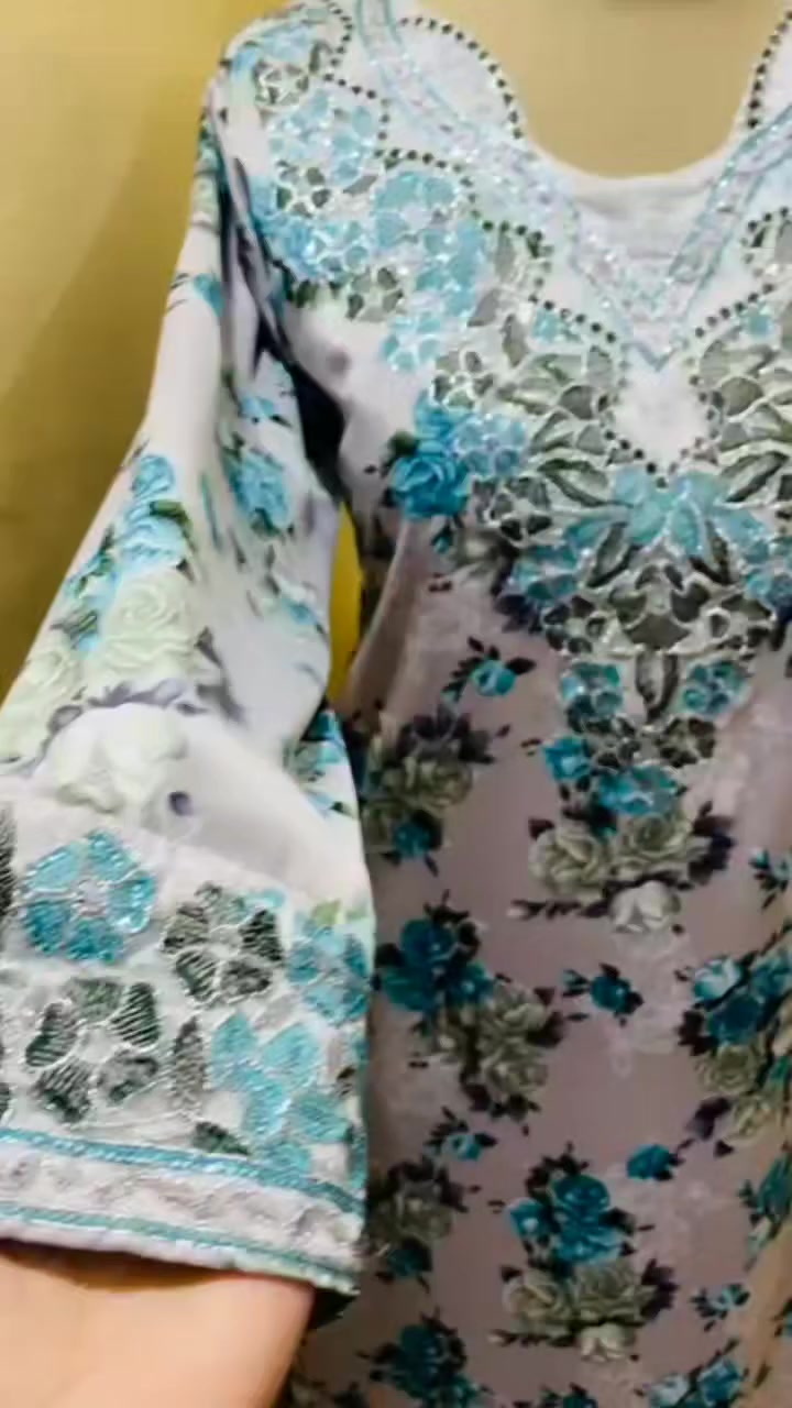 مخور خليجي 
قماشه حرير


**إذا كنت صاحب هذا الإعلان وتريد حذفه لأي سبب، رجاءا أرسل رسالة إلى الدعم الفني**