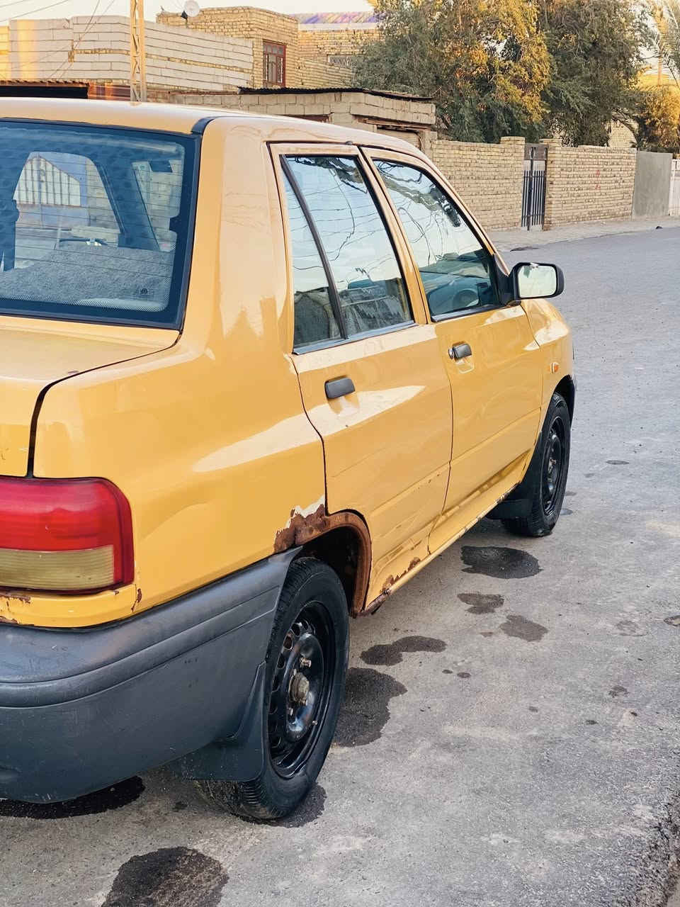 سايبه 2015 رقم انكليزي باسمي سنويه لل2030  گير ومكينه كفاله مكينه صار 3اشهر شاده جديده بور ومشط هستوني شادله حداديه جديده تخم تاير تبريد  خط وبحث كامله السعر 26 وبيه مجال ***********
