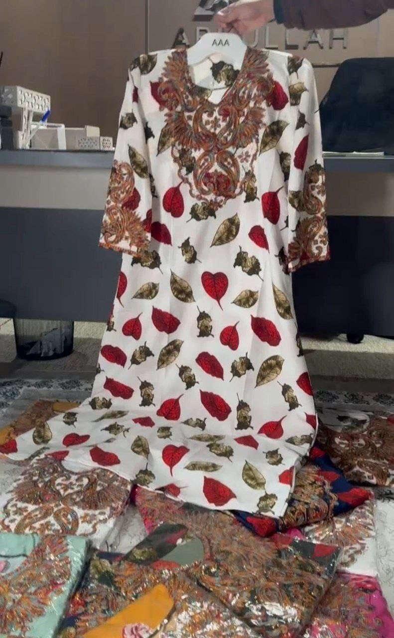 كشمير مخاوير صيفي موديل اماراتي القياس من XL ل3XL اختيار نقشه اقل طلب درزن

السعر 110


**إذا كنت صاحب هذا الإعلان وتريد حذفه لأي سبب، رجاءا أرسل رسالة إلى الدعم الفني**