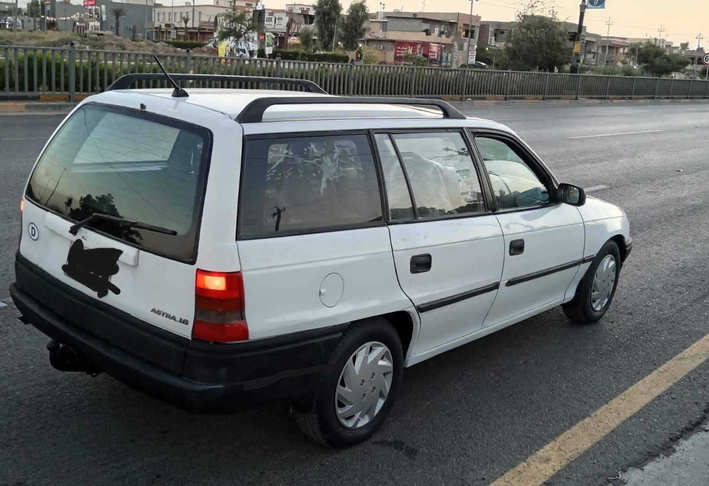 للبيع✅ السعر 57 وبيها مجال
اوبل استرا حجم 16
موديل 96 مشروع وطني
رقم بغداد دولي باسمي اني الشرعي سنويه عضم إلى نهاية 27
هزه جديد صارلها اقل الشهر شرط الوكاله والتحويل
🆕
محرك كير شرط
 مكفوله من ضربه
باتري جديد
تاير 4 جديد
كهربائيات كلها شغاله
دوشمه جديد
جام اربع عادي
قفل مركزي ع الريمونت
 طخم وكلج كلو جديد صارلو شهر
 بلكات وفلتر وفيتبم جديد
سياره مصروف عليها
✅ملاحضة
تصليح دوسات ودواير وفتحت سلايت السقف سبب خيسان فقط الباقي كلو بلادي وجديد 
✅
مكان السياره موصل الجانب الأيمن
***********
***********
