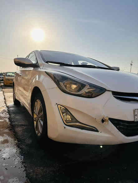 السلام عليكم 
النترا 2015 خليجي 
المواصفات 
اشاير مري 
شاشة كامرة 
حساس خلفي
تحكم ستيرن
تخم تاير جديد  
تبريد ثلج
حادثها موضح بلصور ( سونار ) 
السعر 97 وبيها مجال 
الشراي يتصل 
***********
