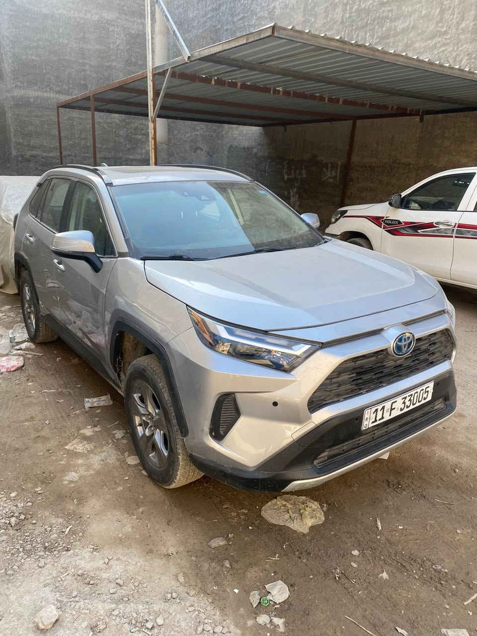 راف فور موديل 24 هايبرد السيارة حلوة صبغ بنيد فقط للبيع سعر 210$ وبيه مجال للشراي ***********
