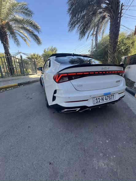 السلام عليكم  شباب 
( 2023 ) كي فايف خليجي 
مال شركه الدوليه ام الضمان 
كتب وكتلوكات موجوده 2 بصمه وياه
بجم ل S الرياضي معروف احلى شكل 
مكينه 2000 دوش 
كفاله عامه من كلشي وكلاشي من 
الصبغ ولبارد ولشخط والرصعه وكلشي
ماشيه ( 10 ) الف شرط طك فلين 
فول لفول من كلشي كل المواصفات 
عليه كت كامل سوادات واضح بصور 
من اليدات والمري باتمان وجناح خلفي 
وجناح جامه خلفيه السياره بالباكيت 
 الشكل معروف من البجم الرياضي S 
المكان بغداد الكرخ  
 الاستفسار ***********
واتس موجود السعر خاص رجاء 🙏
