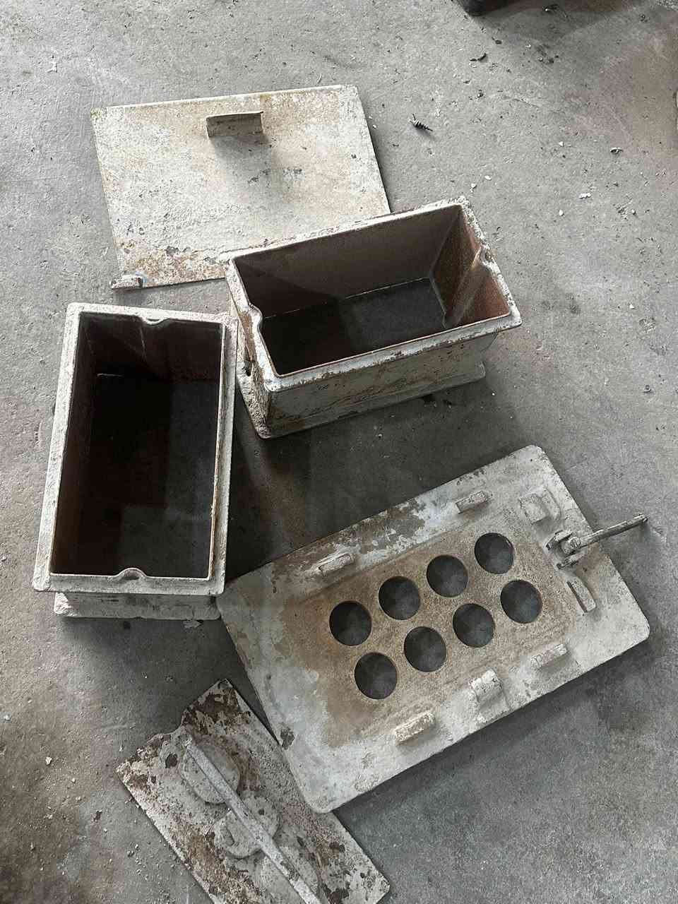 سلام عليكم كابسه بلوك للبيع استعمال قليل جديده قياس ١٨ رقم الهاتف*********** ابوسيف
