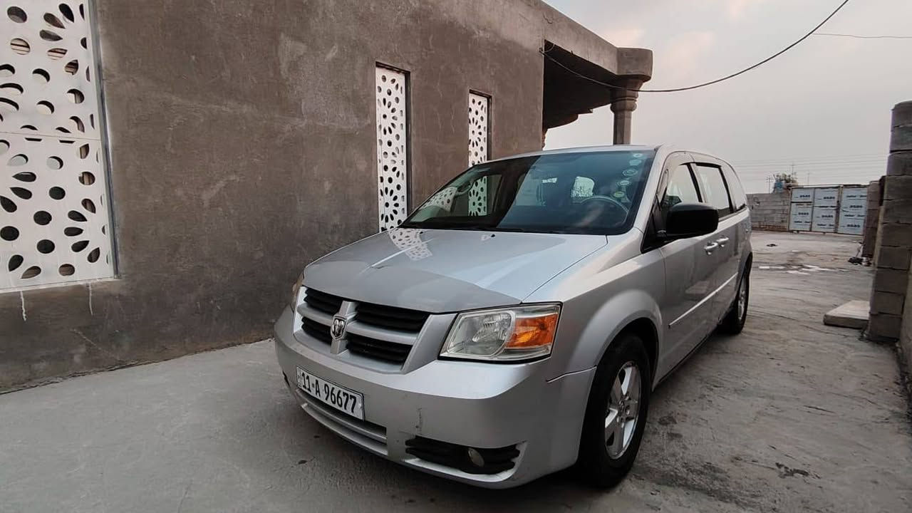 السلام عليكم   سيارة للبيع 2009 اكلين بأسمي محرك 3300 كشنات منفصل جام وأبواب و مرآة كهرباء كامرة خلفية تشغيل عن بعد تبريد 3 قطع ، السعر 125 ، للأستفسار الأتصال على ***********
