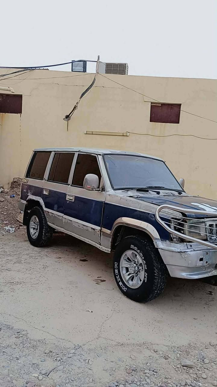 السلام عليكم سياره للبيع كالوبر حبل كير محرك اكسل شرط صدر تايرات جدد العنوان صلاح الدين قضاء العلم قريه سمره السعر ١٢ وبيها مجال
***********
