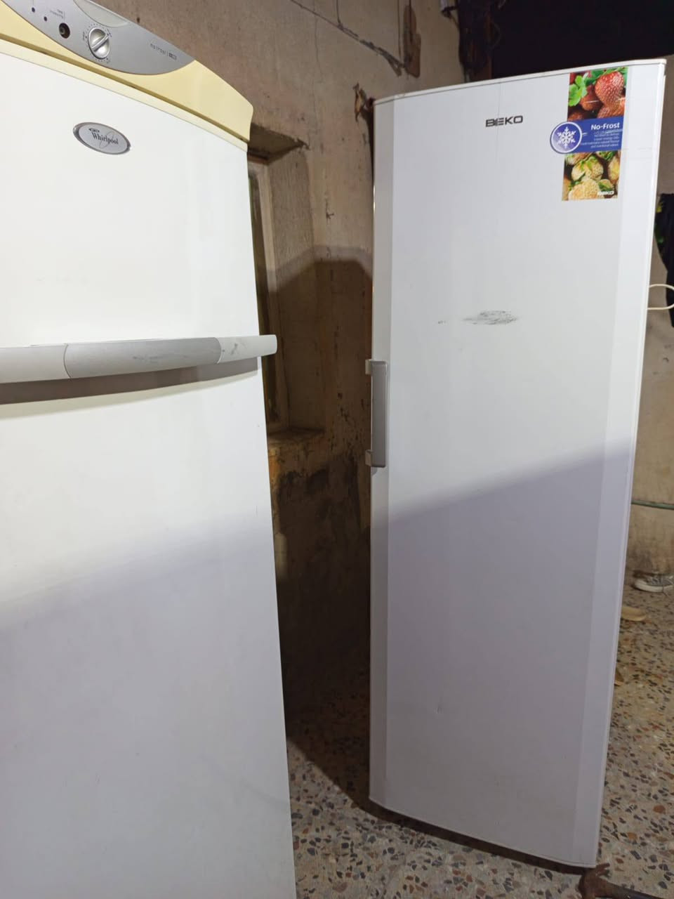 مجمده عمودي على وضع الشركه يوجد لدينا ازيد من مجمده عمودي على وضع الشركه فريزرات ثلاجات اي شيء تطلبونه اذا ما موجود ونوفره لكم حتى برادات ماي اكو يم ورشه ابو  زهراء تبريد والتكييف مكان بصره ابي الخصيب يوجد لدينا خدمه توصيل تواصل مع رقم***********
