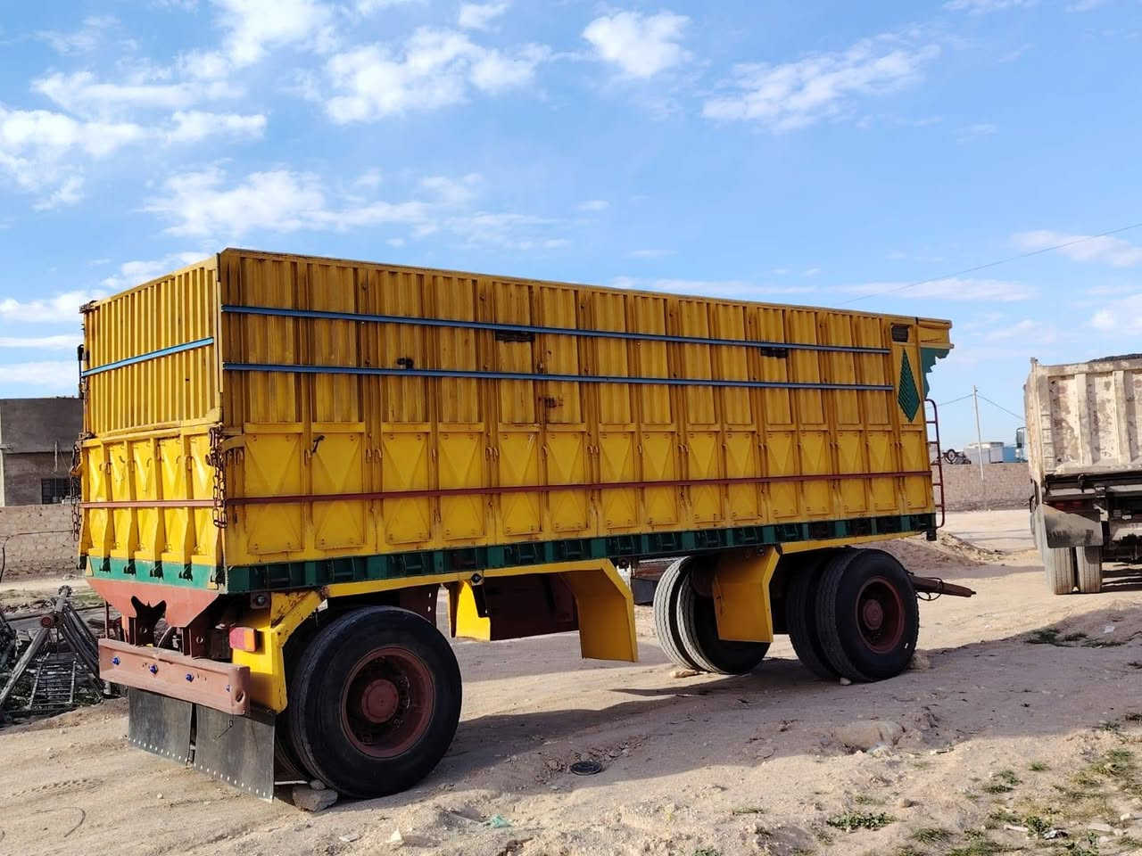 البيع مقطوره سوريه طول ٧وثلث رتفاع195 دناكير سربس جيف قجم هواء كهربات صنيه ١١٠ جديده تخم تاير 24 جاهزه العمل مكان نجف سعر 120 ورقه بيه مجال الاستفسار الاتصال على الرقم *********** ***********
