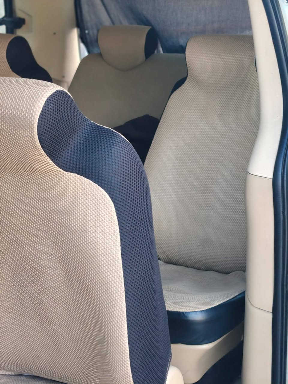 السلام عليكم
تلبيسه كشنات نحله تفصال شرط النظافه كاملات كبل لشد
شراي تعال خاص او اتصل ***********
مكاني الديوانية قضاء الشاميه
