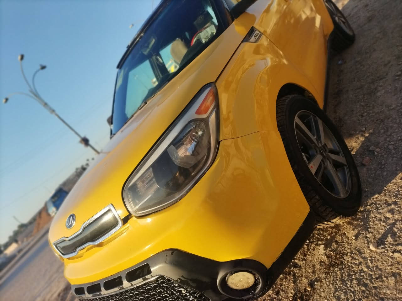 كيا صول مديل 15/امريكي/سيارة جديدة /كير مكينه حداديه تبريد كله جاهز /سيارة حادثها جاملغ وباب نفسهن مصلحات/سيارة كلها ليبل واحد/رقم بابل /مكانها بابل الشراي يتصل/وترهم مراوس بخصوصي/***********
