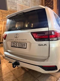 عندي لاندكروز 2024 GXR تنفس طبيعي وكالة SAS تحت الضمان ماشية 6500 اخت ...