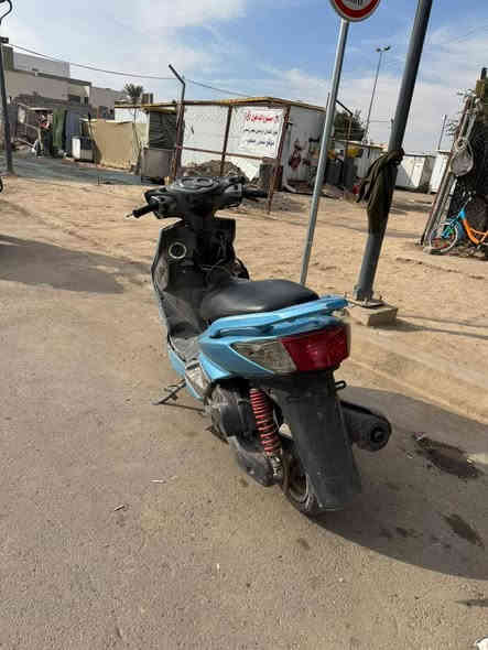 دراجه سكنس فحل كبريتر مكينه خرسه بيها نقوصات بسيطه + كفرها هذا الاصلي ولي مختم شركه ومكينه خرسه سعرها 400 وبيها مجال مكاني الكاظميه، حريه، ***********
