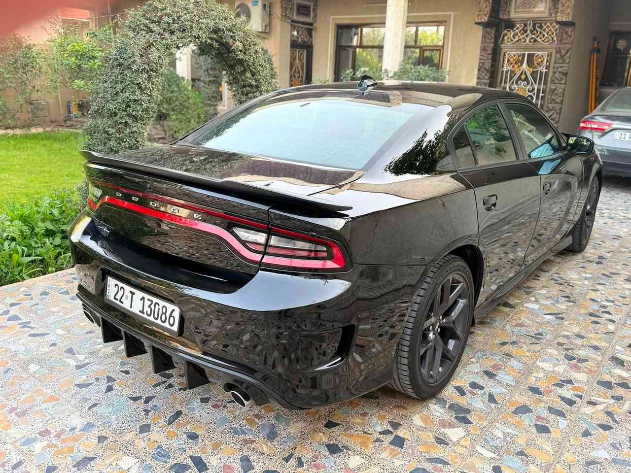 دوج جارجر موديل 2023  GT  امريكي حادث قطعه وحده صبغ جاملغ خلفي السياره جديده ماشيه 24 الف مغلفه ppf بل كامل 
رقم الهاتف واتس اب ***********
