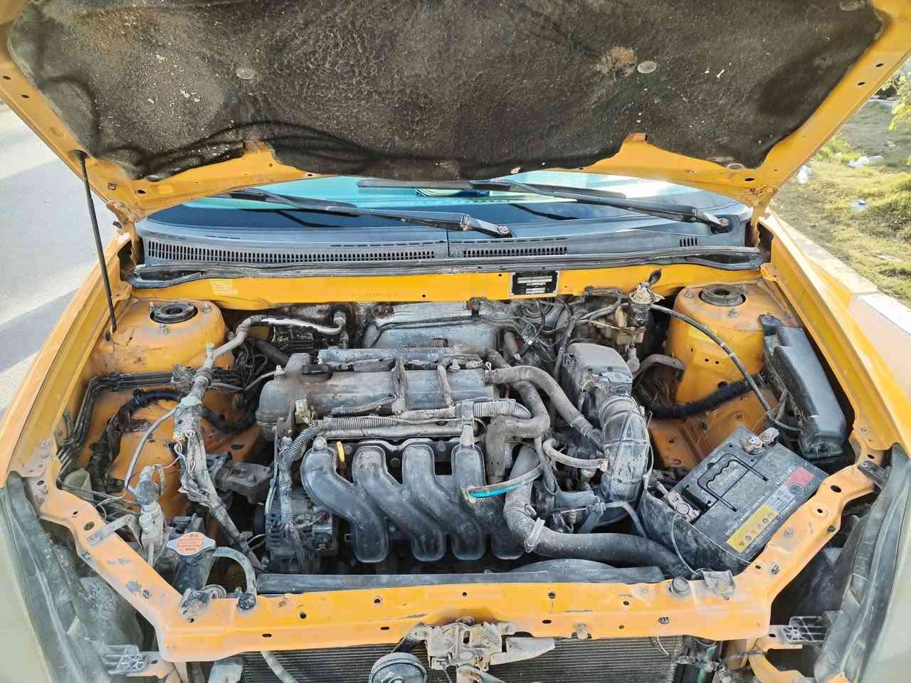 جلي موبل موديل 2013 السياره مكفوله من الحادث محور كورلا مكينه وكير بيكاتشو راعيها يمي ويريد تحويل والسياره مصفره ولوحات انكليزي جاهزه من كلشي السعر 48 وبيها مجال ***********
