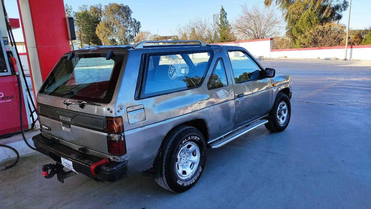 نیسان پاسفاندەر
مۆدێل 1989
سڵاید 
جامکارەبا 
دەبڵ ئەکسل 
سەنەوی تەحویل بەشەرت مەشرع وەتەنیە
کۆبۆنی بەنزینی کەرکوکی هەیە
سەنەوی تا 2028تازەیە 
سعری 28$ کەمێ مەجال
*********** 
***********
