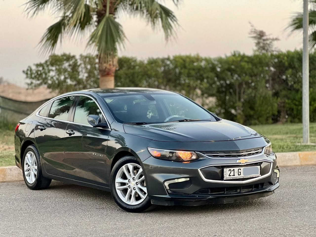 ماليبو 2017 مواصفات LT  سعره  86 وبي مجال بسيط
بي جاملغ صبغ والباقي مكفوله من الصبغ والتبديل بدون دواخل بدون ايرباك صور حادث موجود ويا الصور شاشه كامره تبريد تدفئه شرط كير ومحرك مكفول ماشيه 89 ميل تبريد مركزي لايتات زينون تحكمات تحديد سرعه رقم سليمانيه سنويه ورقم وهزه جديده شرط التحويل مكان السياره كركوك 
سعره ٨٦ 
***********
