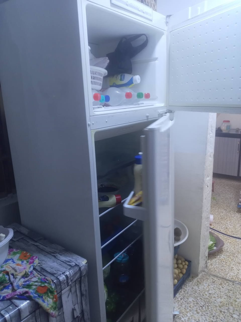 ثلاجه شرط شغال
***********
