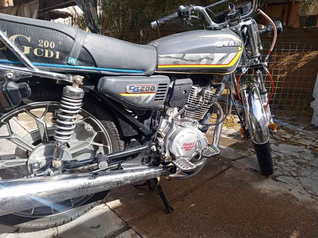 سلام عليكم عندي دراجه SVANIY اللبيع 
سعر 800الف
عنوان ميسان 
رقم الهاتف ***********
