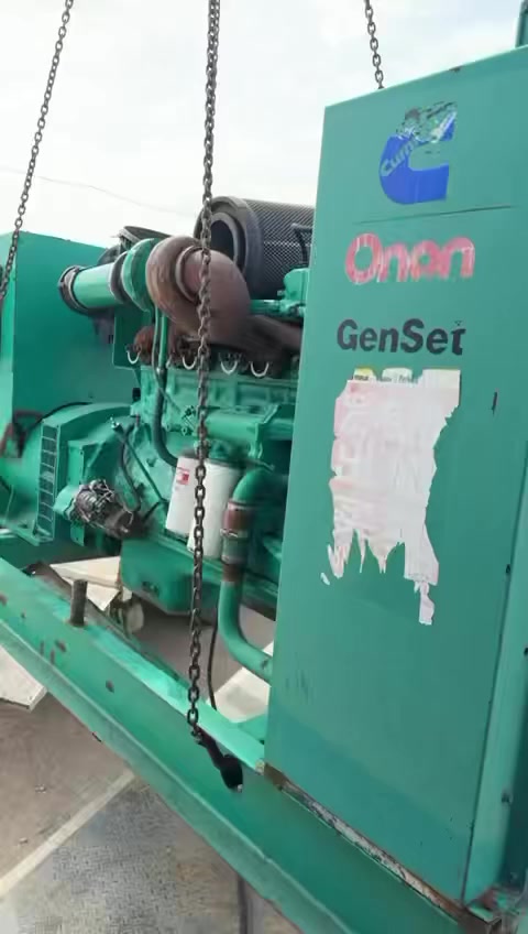 السلام عليكم. اخوان لمعرف الاسعار يجب الاتصال على وتساب  او الاتصال المباشر  رجاء  ***********
 مولد مكفول  ولا برغي ما مفتوح يوجد خدمه توصيل كل المحفظات العراق 
أربيل صناعه جنوبيه
يوجد لدينا فقط مولدات سيت بلادي في مواقعنا لا تعمل على مولدات الترخيم ولا يوجد لدينا مولدات مشتغله في العراق فقط يوجد لدينا مولدات مستورده  اوربيه. بريطانيا  المانيا  هولندا  ايطاليا. فرنسا. الصين 
ابو زينب الاعرجي
