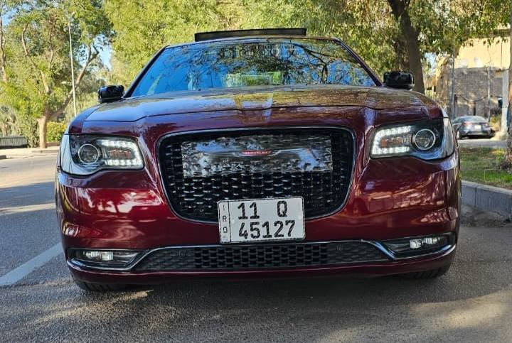 كرايسلر 300 S اوباما 2023 اصل
 رقم بغداد باسمي بدون صبغ كفالة بدون ايرباك
ضرر جدا بسيط موضح بالصور بارد مكانين مع تكحيل فقط
عداد المسافات: 21 الف ميل حقيقي 

🟪 السعر  :: الطلب في التعليقات ويوصلك مباشرة ✍️ 📩

الإضافات:
بانوراما
مقاعد جلد
محرك 3600 6 سلندر
RWD تو ويل دفع خلفي اكسل
بصمة تشغيل + ابواب
ويل 20 كبير بلاك
سماعات سستم صوتي Alpine 🔊
دمام صندوك Alpine
بك لايت لد LED
لدات نهارية امامية
شاشة كبيرة نافيكيشن
كاميرا خلفية دوارة HD
اندرويد اوتو + كار بلي + GPS + امكانية عرض شاشة الهاتف 
تحكمات ستيرن
مثبت سرعة
 مقاعد حضن S ختم
مقاعد تحكم كهربائي سائق + راكب
حساس اطارات
حساسات وقوف خلفية
حساسات وقوف امامية
تشغيل عن بعد
تبريد 2 قطع
سبايدر خلفي
اشاير بالمري
كشنات هيتر
نقط عمياء
انارة ترحيب
وضعيات قيادة
وباقي المواصفات المعروفة
كير محرك صدر تبريد كله كفاله على وضع الشركة 
عنوان: بغداد شارع فلسطين 

رقم صاحب سيارة
***********
