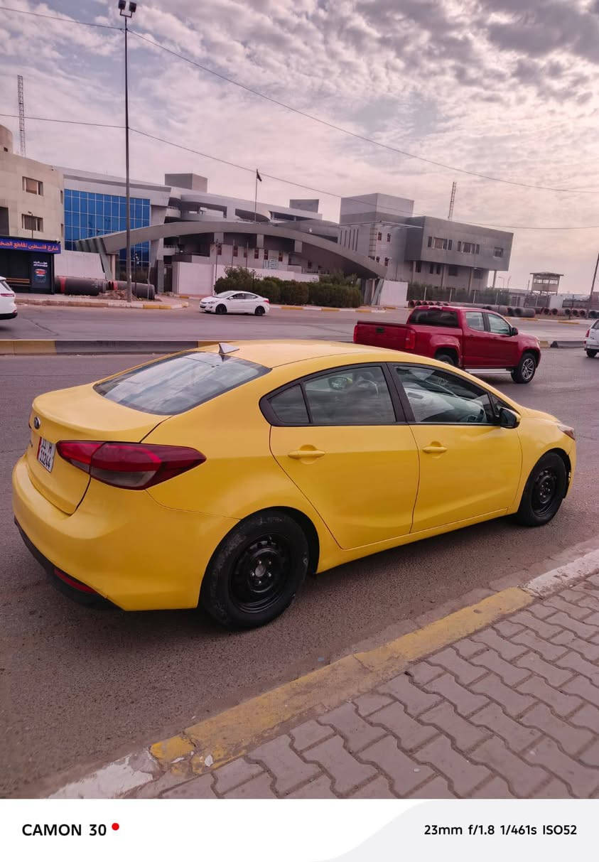 سلام عليكم كيا فورتي 2017 أمريكي مكينه دوش جديدة قبل سته أشهر شادهه كير مامفتوح سياره جاهزة من كلشي حادث جاملق الخلفي الصدر امامي خلفي جديد نص فول تحكم استيرن تلاثه انضمت قيادة اسبورت نور مال ايكو شاشه اعطال سيارة بدون دواخل ايربكات سليمة سياره لايبل واحد بدون تبديل دوشمه كشنات وكاعيه تخم تاير جديد حادثهه جاملق خلفي بدون حوض سونار مرفق بالمنشور سنويه صالحه لغايه 2029 مصفره هيه وغرامات سياره بسمي السعر 120 للتواصل رقمي ***********
