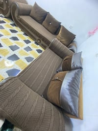 طخم • صوفا