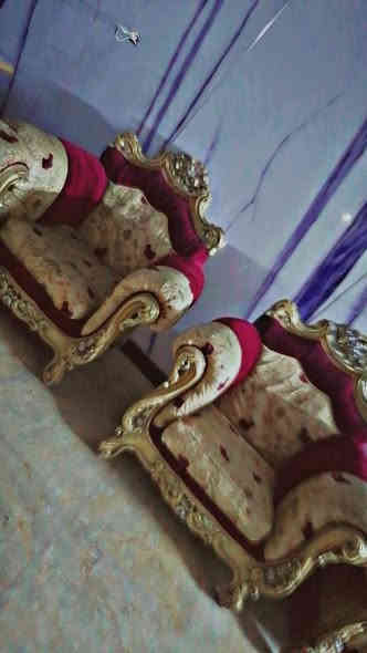 سلام عليكم عندي طخم ملكي جديد صالي اسبوع من اشتريتة مريد ابيعة السعر 700 الف وبي مجال هك جية العنوان بغداد الامين الثانية شارع الضغطط
***********رقم الهاتف وبي وتساب
