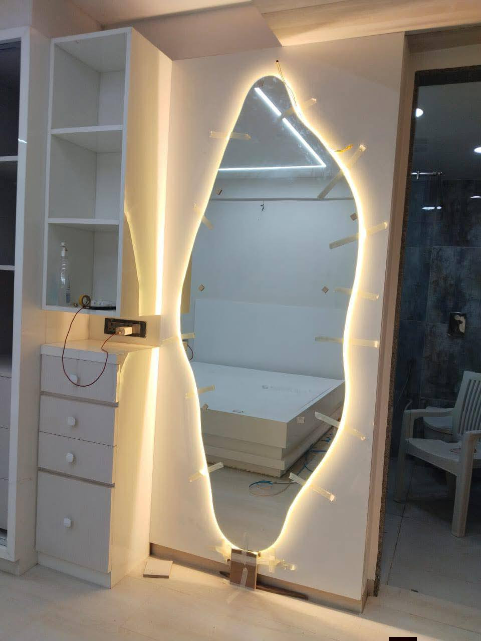 اعمال زجاجية متنوعه ....***********....واتساب
