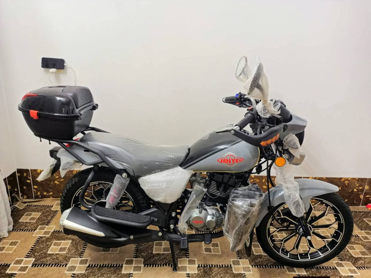 سلام عليكم 🩶🖐️
للبيع 5 گیر جني اصلي زيرو 💥💥
موديل 2025 بعد جديد ماشي كلش قليل ✅
منفيس كامل 📝 سويجات كنترول بلادي 🔑📱
مستخدم قليل بعد بل كارتون 📦📦 
دراجه لوك مواصفات فول ✅
ويل عنكبوت  ✅
محرك 200 نشاط فول دراجه 🚀 
سعر مليون و500


**إذا كنت صاحب هذا الإعلان وتريد حذفه لأي سبب، رجاءا أرسل رسالة إلى الدعم الفني**