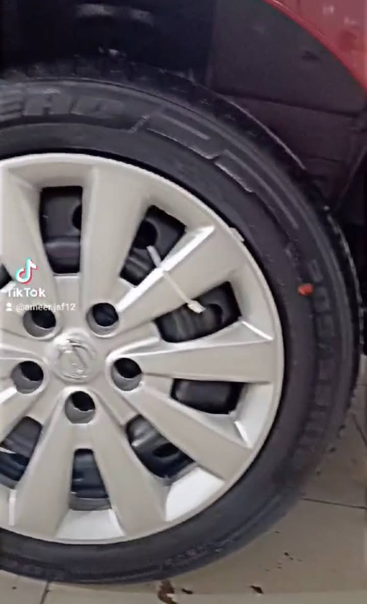 رينؤ ميگان 3  گير و مةكينة نيسان بيلاد 
گير تؤماتيك  بي بؤياخ  جوار تايةي نوي لةسةرة تةعديل سورعةية جوار جام كارةبا بلاجكتؤر سويج بةسمةية 
ئاوينة كارةبايي تةبريد شاشة ئايپاد رةقةم سليمانية  5 وةرةقة غرامةي لةسةرة  مةعامةلةشي تيداية أربيل, العراق


**إذا كنت صاحب هذا الإعلان وتريد حذفه لأي سبب، رجاءا أرسل رسالة إلى الدعم الفني**