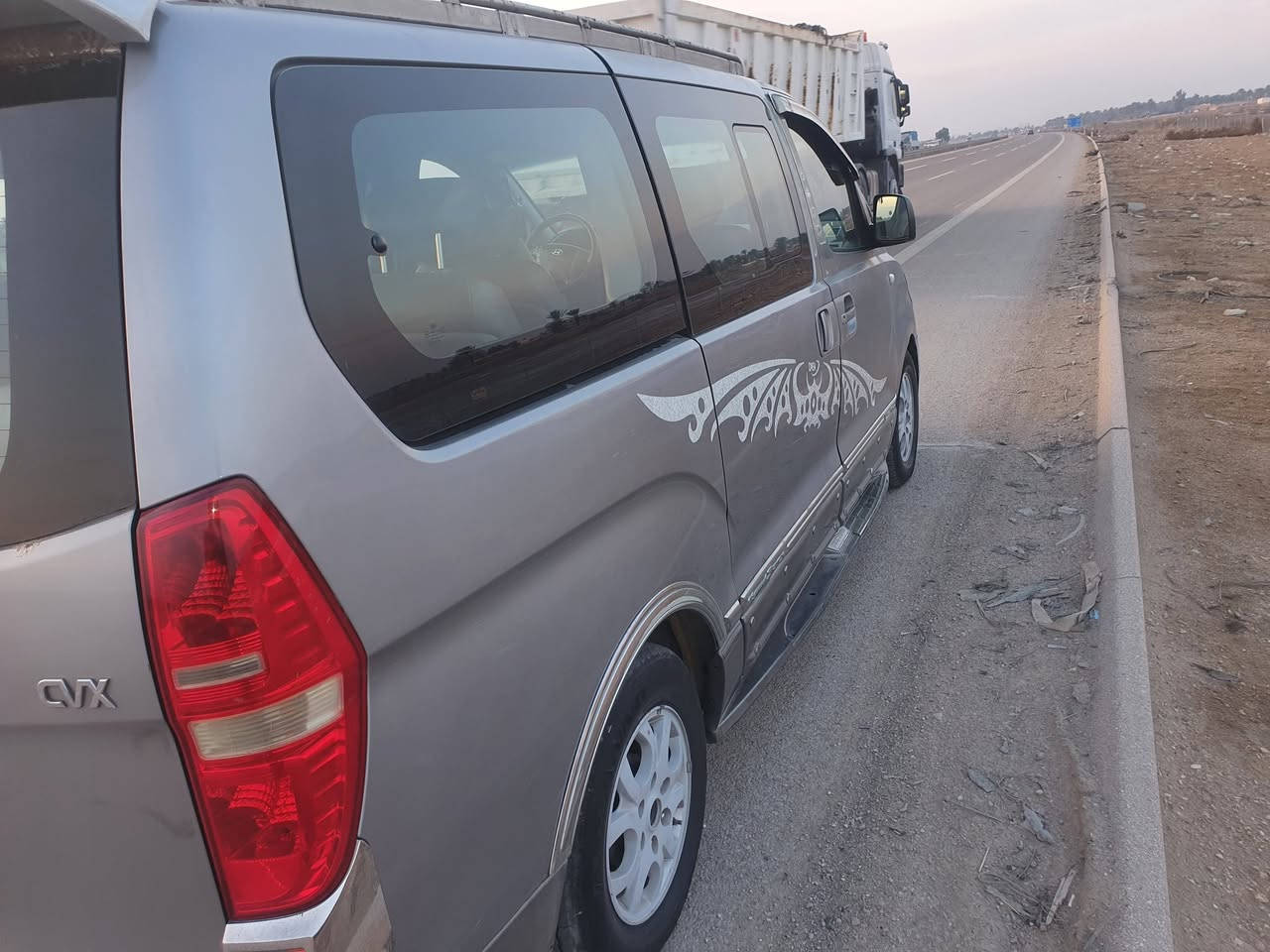 سياره ستاركس مسكر سبلاين مديل ٢٠١٢ للبيع سعر 148 بيها مجال للاتصال ***********
