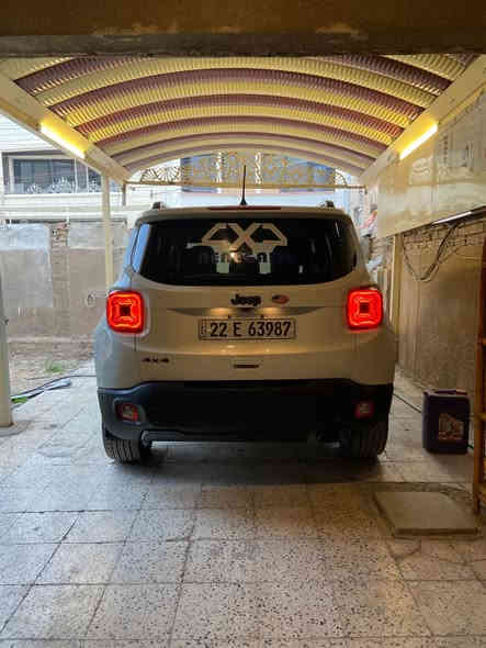 من رخصت الادمن
جيب رينجيد 2020 GT لون ابيض رقم شمالي فول مواصفات 1/1 قليل المواصفات اللي مثلها بانوراما جام 4*4 دفع رباعي مقاعد كهرباء وجلد اشاير بالمري نقطة عمياء رادار امامي وخلفي توقف ذاتي شاشة وكامرة والايرباكات كلها سليمة صور الحادث موجودة بالنشر هزة الى نهاية 2026 والسنوية الى 2030 السعر 145 الاتصال ***********
