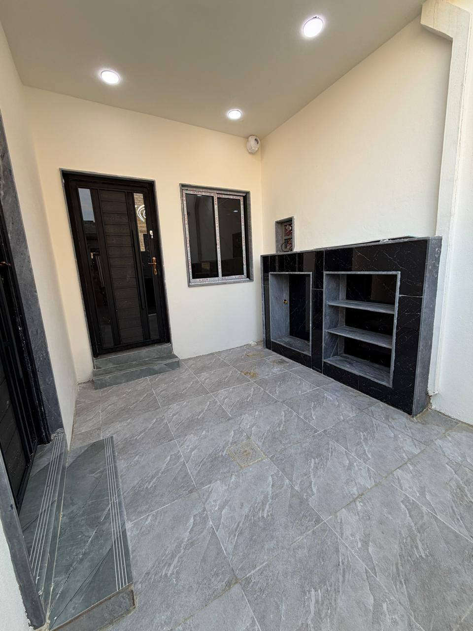 🏦 عروض مكتب بيت الأركان للعقار  🏦

دار للبيع حي الملايين الأولى مساحة ١٥٠ م 

الواجهة ٧.٥ م تفاصيل طابقين بناء حديث 

استقبال هول مطبخ حار بارد وخمس غرف 

الموقع  الملايين الأولى قرب جامع الصواف 
صنف ارض بستان ملك صرف، التسليم فوري 
🏦                                                 🏦
السعر على التليكرام https://t.me/alarkan_1
للاستفسار مراجعة مكتب بيت الأركان للعقار 

موقع موصل حي العربي قرب مطعم ماشاءالله 

*********** / *********** / *********** 🏦
