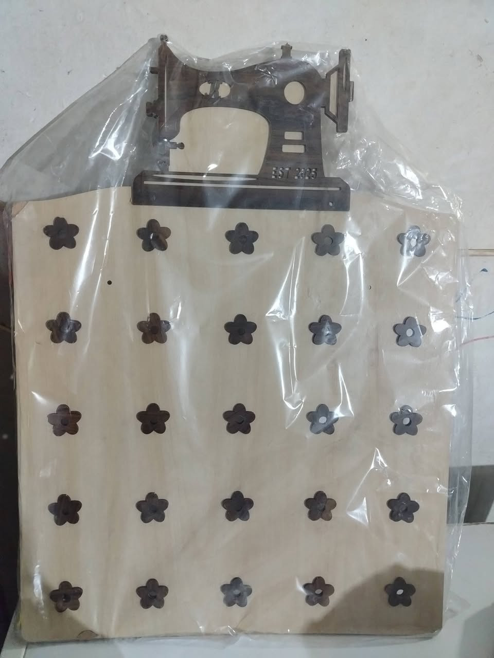 السلام عليكم حامله بكرات عدد 2 قطعتين للبيع كل قطعه تاخذ 25 بكره جدد غير مستخدمات السعر 25 الف وبيهن مجال يوجد توصيل جميع المحافظات العراق  الشراي يتفضل


**إذا كنت صاحب هذا الإعلان وتريد حذفه لأي سبب، رجاءا أرسل رسالة إلى الدعم الفني**