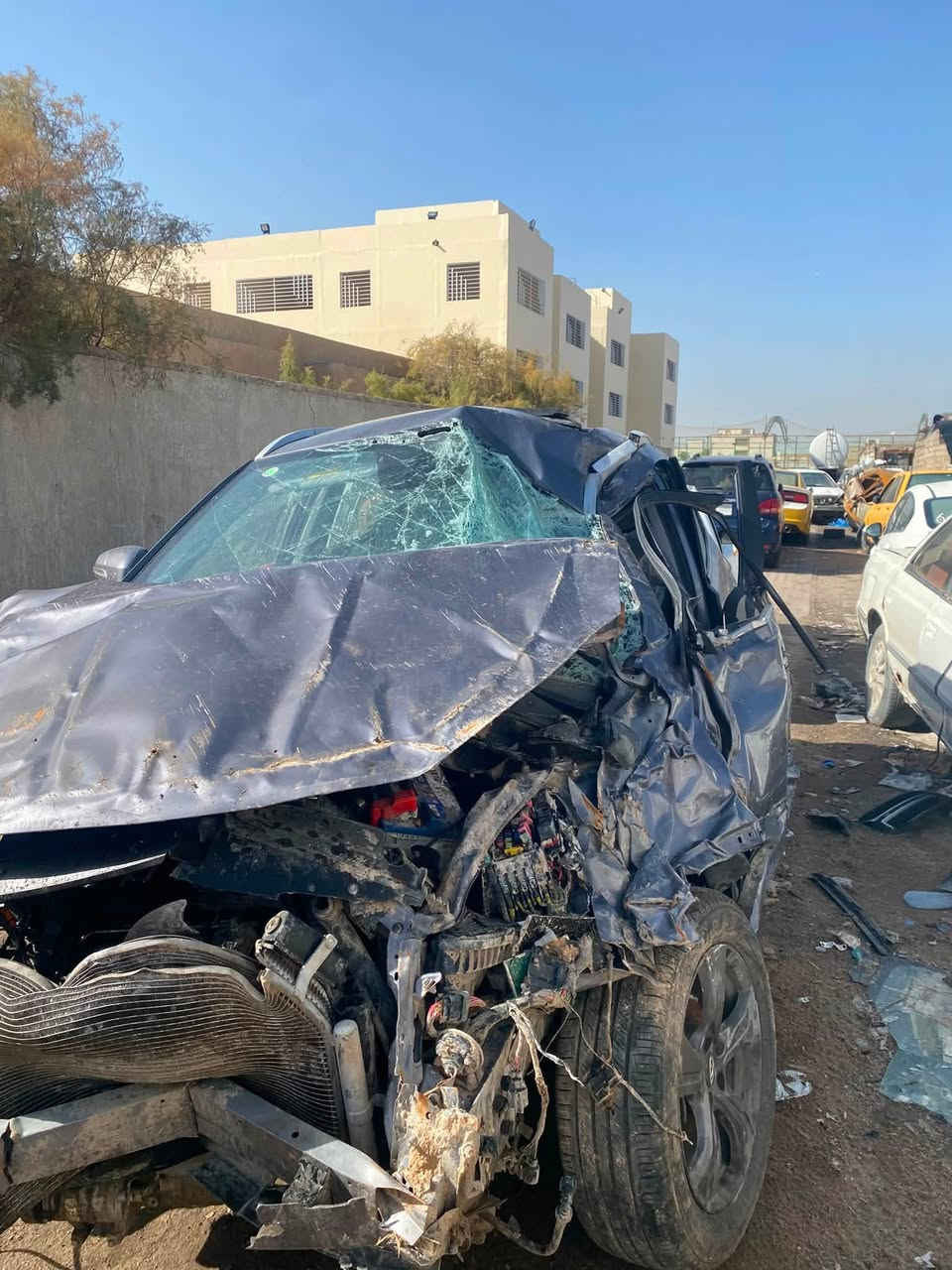 سلام عليكم الله يكفيكم شر الحوادث شيري فور برو موديل 2024 مكينه وكير كفاله صور الضرر موضح يمكم رقمها بصره حره سنوية جديده سعرها مناسب 30 ورقه وبيها مجال مكاني البصره ***********
