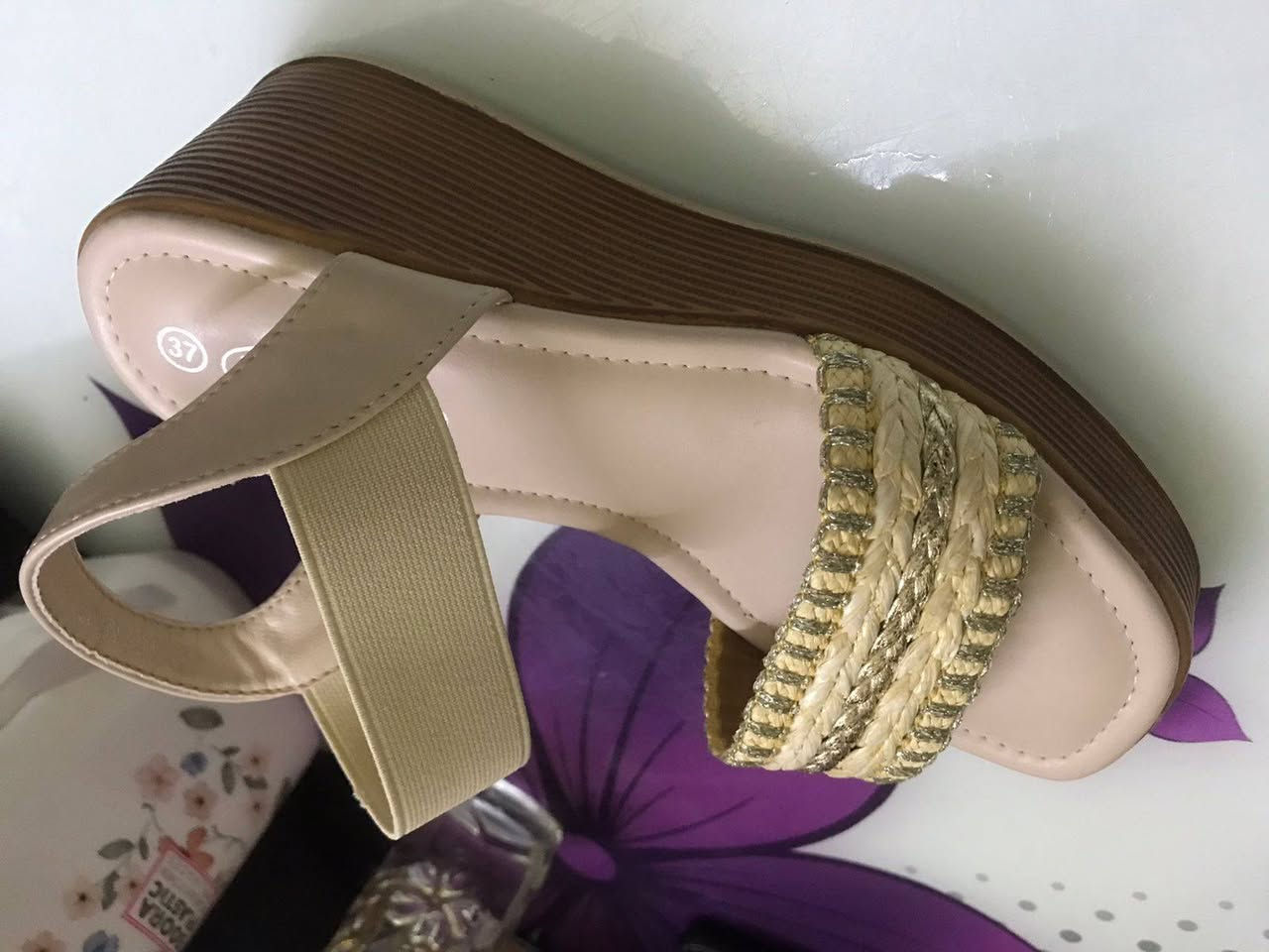 احذية نسائية ماركات تصفيه محل شلع عدد اكثر. من ٤٠٠ قطعه نص بالكرتون ونص لا بدون سعرهن مليونين ونص شلعه


**إذا كنت صاحب هذا الإعلان وتريد حذفه لأي سبب، رجاءا أرسل رسالة إلى الدعم الفني**