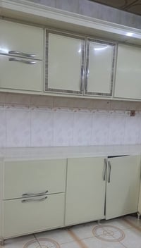 خزائن • أغراض للبيع • شرط النظافة