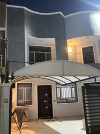 بسم الله ما شاء الله.  تم بفضل الله عمل سقيفة تعليك (ذراع)   بوليكابون...