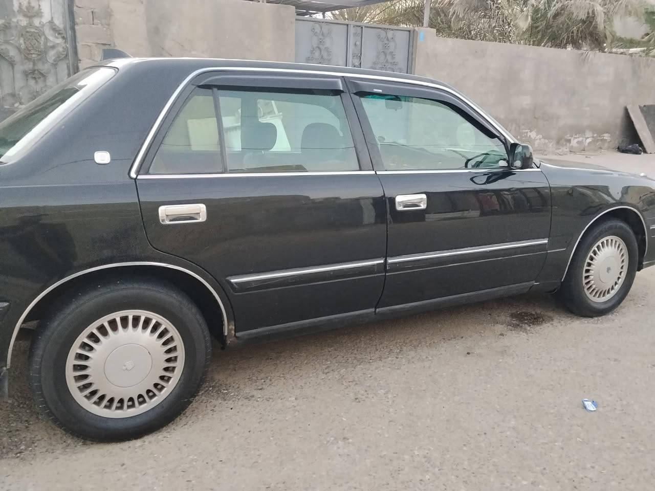 سياره راس الثور للبيع مكفوله  من القص والنقل جثه والعيب الشرعي  عنوان البصره السعر 90 وبها مجال الشراي يتصل على الرقم  ***********
